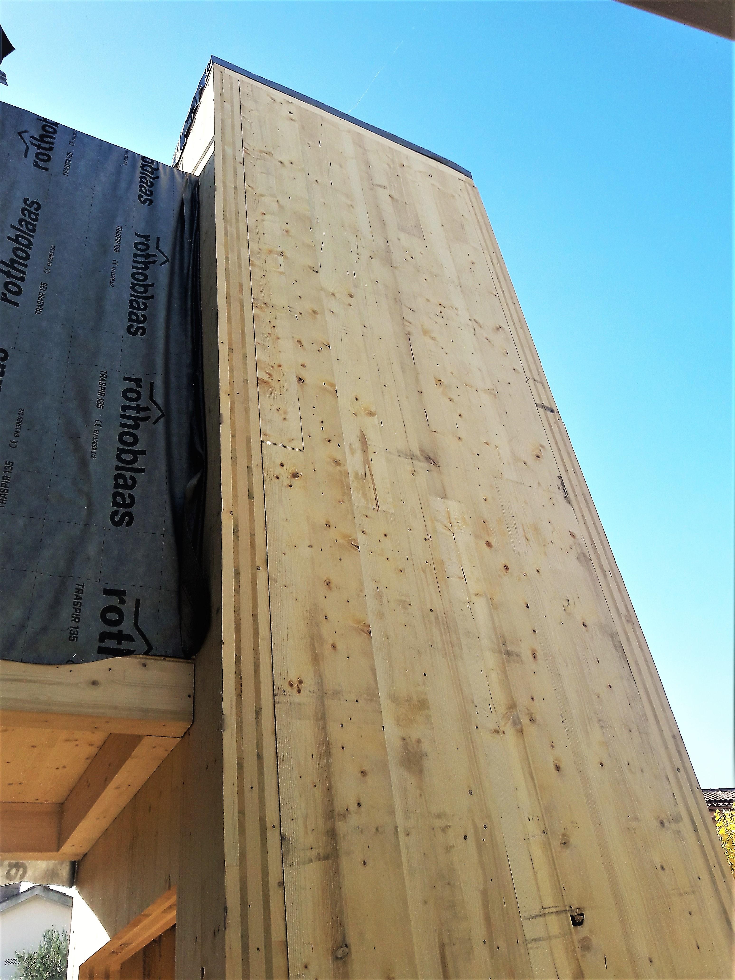 Ascensor Ecológico de madera 02